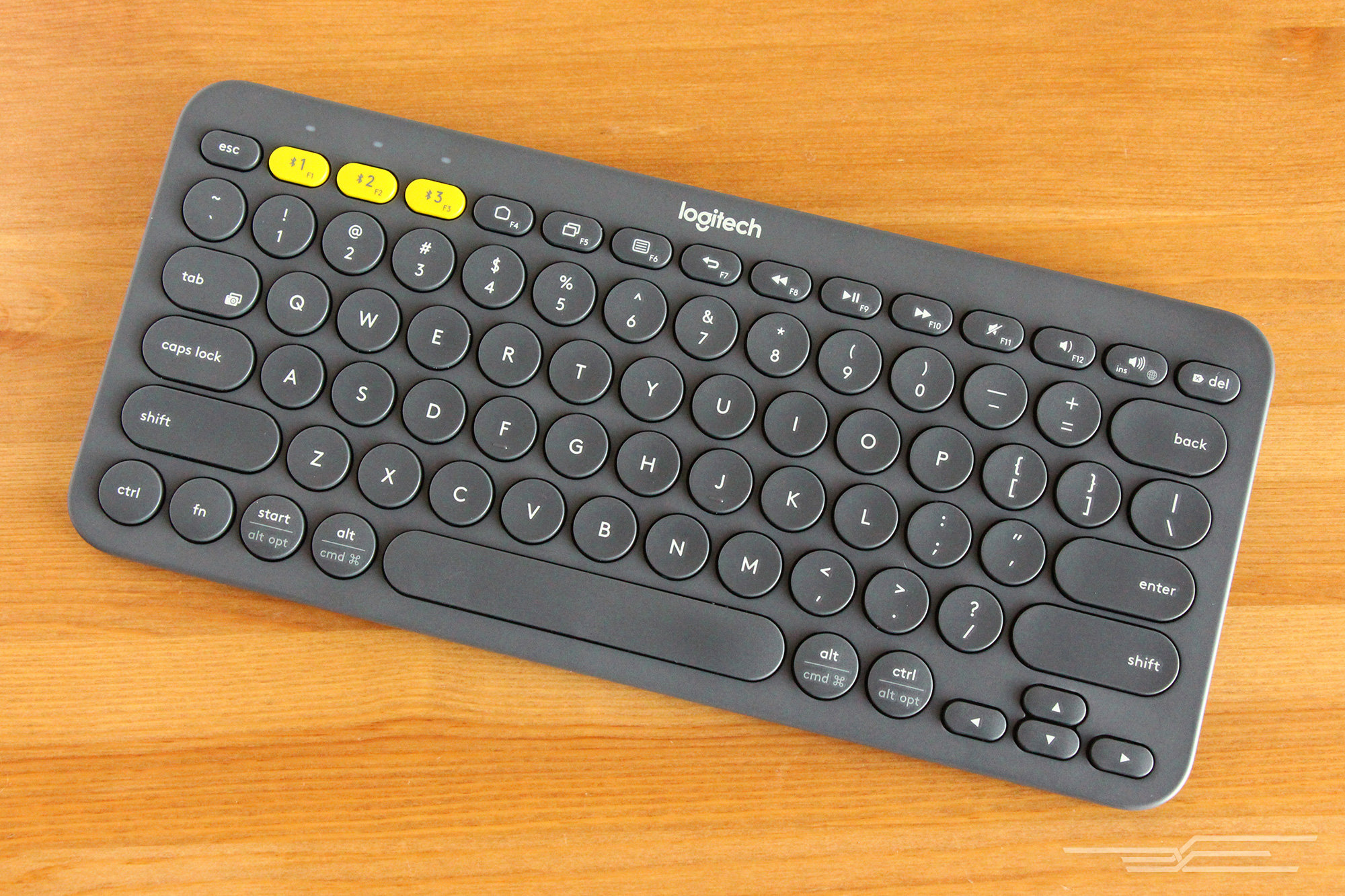 Bàn phím không dây Logitech Bluetooth Keyboard K380