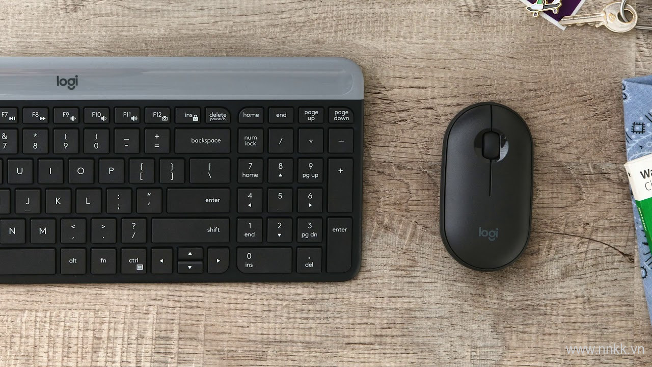 Bộ bàn phím và chuột không dây Logitech MK470