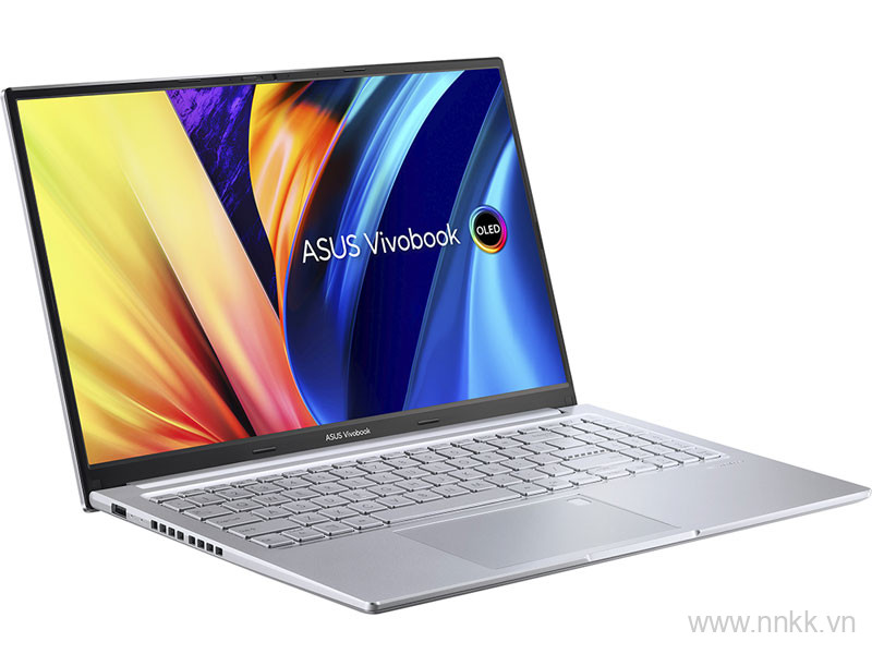 Laptop Asus VivoBook M1503QA-L1044W (R7 5800H/8GB RAM/512GB SSD/15.6 FHD Oled/Win11/Bạc)